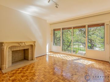 Departamento reciclado de 5 Ambientes en Venta – Retiro, Plaza Libertad