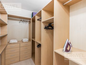 Venta en Torre 4 ambientes Palermo Hollywood Cochera, Seg 24hs  Full Amenities