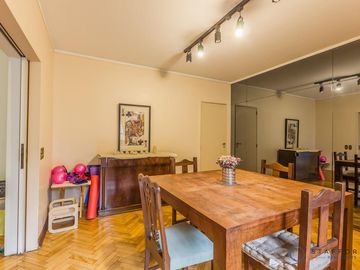 Departamento de 5 ambientes  2 baños completos, cochera baulera - Seguridad 24hs - Venta en Retiro