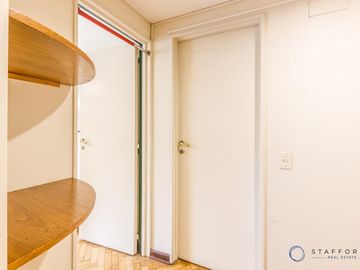 Departamento de 5 ambientes  2 baños completos, cochera baulera - Seguridad 24hs - Venta en Retiro