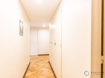 Departamento de 5 ambientes  2 baños completos, cochera baulera - Seguridad 24hs - Venta en Retiro