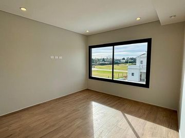 Casa en venta - Barrio Canning Chico