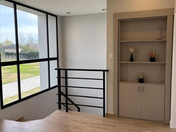 Casa en venta - Barrio Canning Chico