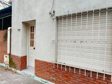 Centro - Casa + Dpto