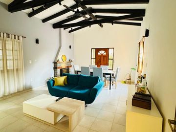 Casa en Venta de 3 Dormitorios, Apto Crédito - Talar de Mendiolaza