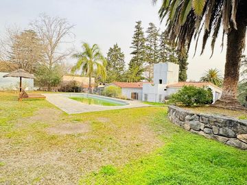 Casa en Venta de 3 Dormitorios, Apto Crédito - Talar de Mendiolaza