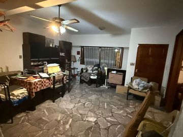 Rocamora 4200, Casa 4 ambientes, con cochera, balcón y terraza, Almagro