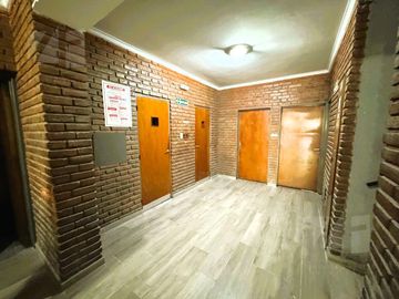 Departamento de 1 dormitorio con balcón a la calle en Nueva Córdoba