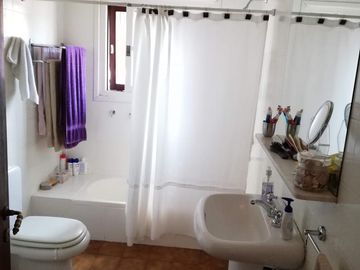 Casa en venta en zona residencial de San Isidro
