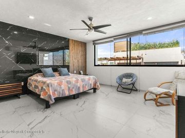 Casa moderna con roof garden y alberca en La Cruz de Huanacaxtle