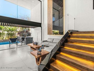 Casa moderna con roof garden y alberca en La Cruz de Huanacaxtle