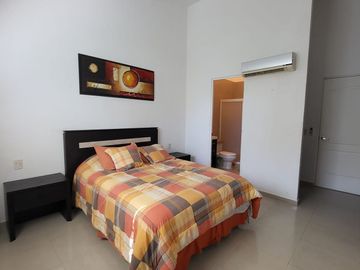 DEPARTAMENTO EN VENTA EN DIAMANTE LAKES ACAPULCO PLAYA DIAMANTE