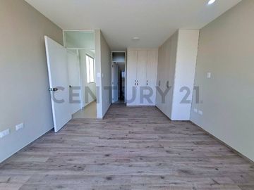 VENTA DE CASA EN ESTRENO EN TACNA