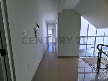 VENTA DE CASA EN ESTRENO EN TACNA