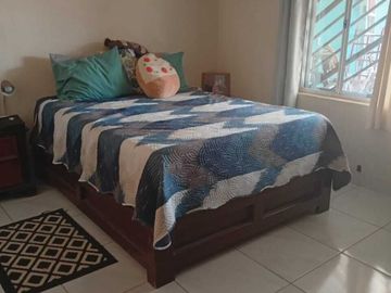 SE VENDE casa con terreno muy amplio en El Oasis Suburnano 3 Mexicali