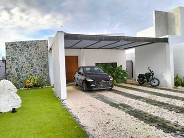 Venta Casa en  Privada Blanca Kikteil Yucatan