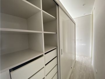 Duplex frente a parque Confraternidad