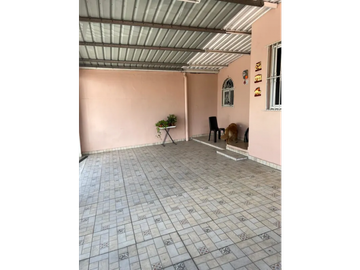 VILLA LUCRE / TERRAZA CERRADA / 3 HABITACIONES / 2 PARKING JC