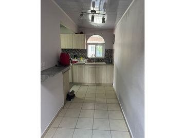 VILLA LUCRE / TERRAZA CERRADA / 3 HABITACIONES / 2 PARKING JC