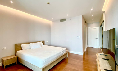 3 Bedroom For Sale in One Roxas Triangle, Makati City