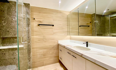 3 Bedroom For Sale in One Roxas Triangle, Makati City