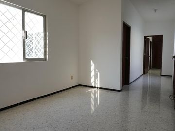 FRACC. REFORMA, Casa en VENTA con doble frente y 3 recamaras