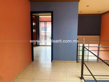 Casa en  VENTA EN SATÉLITE
