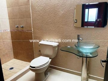Casa en  VENTA EN SATÉLITE