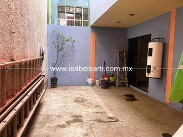 Casa en  VENTA EN SATÉLITE