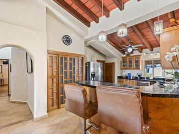 Departamento en  Venta en Las Palmas 1 frente a Marina Vallarta.