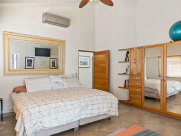Departamento en  Venta en Las Palmas 1 frente a Marina Vallarta.