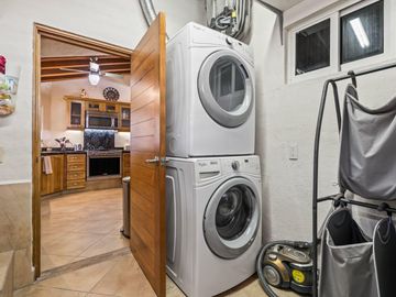 Departamento en  Venta en Las Palmas 1 frente a Marina Vallarta.