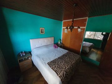 CASA 4 AMB EN GARIN CENTRO CON PILETA
