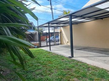 VENTA CASA 2 DORMITORIOS ZONA SUR- APTO CREDITO