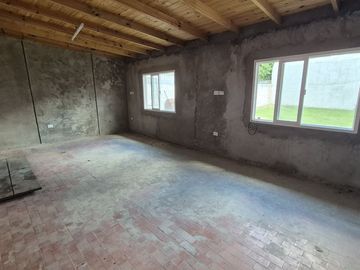 VENTA CASA 3 AMB  LOS ALAMOS 300 m2 APTO CREDITO