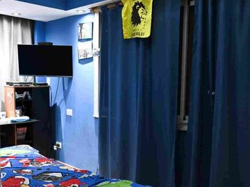 Venta casa 4 dormitorios  en Versalles, con pileta