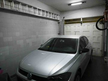 Venta casa 4 dormitorios  en Versalles, con pileta