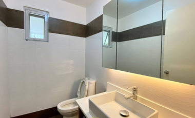 4 Bedroom For Lease in Dasmarinas Village, Makati City