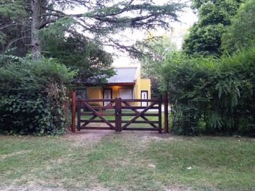 VENTA CASAQUINTA 3 AMBIENTES GRAL RODRIGUEZ PILETA