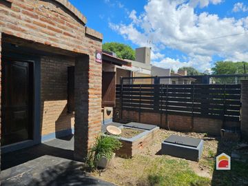 Talar , Mendiolaza Casa en venta de 3 dormitorios c/ cochera , calle La Alameda
