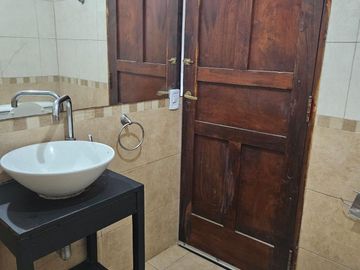Talar , Mendiolaza Casa en venta de 3 dormitorios c/ cochera , calle La Alameda