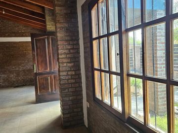 Talar , Mendiolaza Casa en venta de 3 dormitorios c/ cochera , calle La Alameda