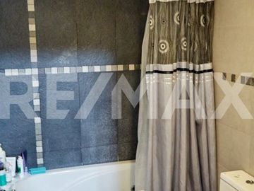 Venta - Dpto 3 hab con cochera - Neuquen Capital