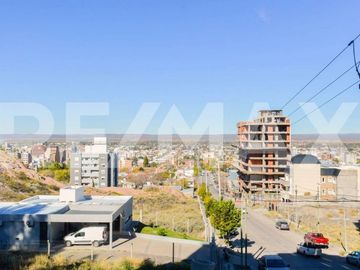 Venta - Dpto 3 hab con cochera - Neuquen Capital