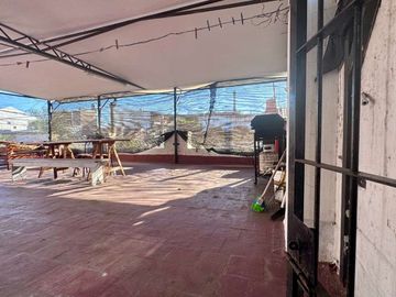 VENTA CASA Y LOCAL RAMOS MEJIA APTO CREDITO TERRAZ