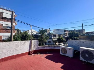 VENTA CASA Y LOCAL RAMOS MEJIA APTO CREDITO TERRAZ