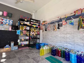 VENTA CASA Y LOCAL RAMOS MEJIA APTO CREDITO TERRAZ