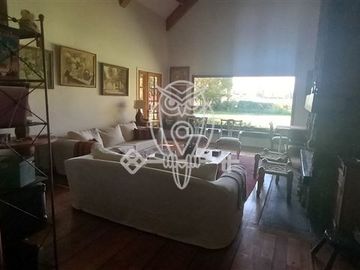 Casa en Venta en El Olivetto