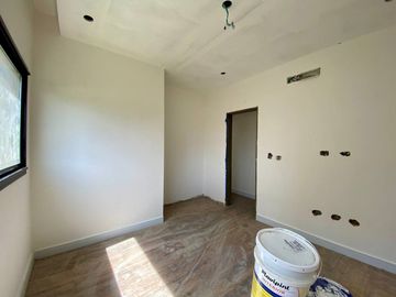 Casa en Venta 4 amb en Barrio Lagos de Canning