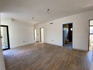 Casa en Venta 4 amb en Barrio Lagos de Canning